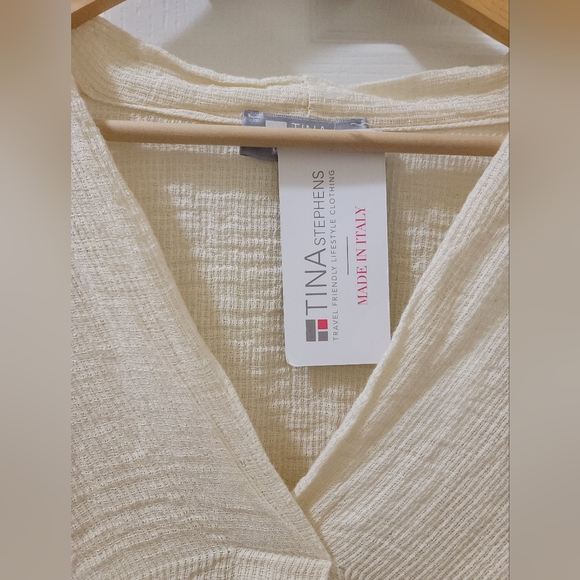 New-Linen Boho Blouse - Picture 2 of 6